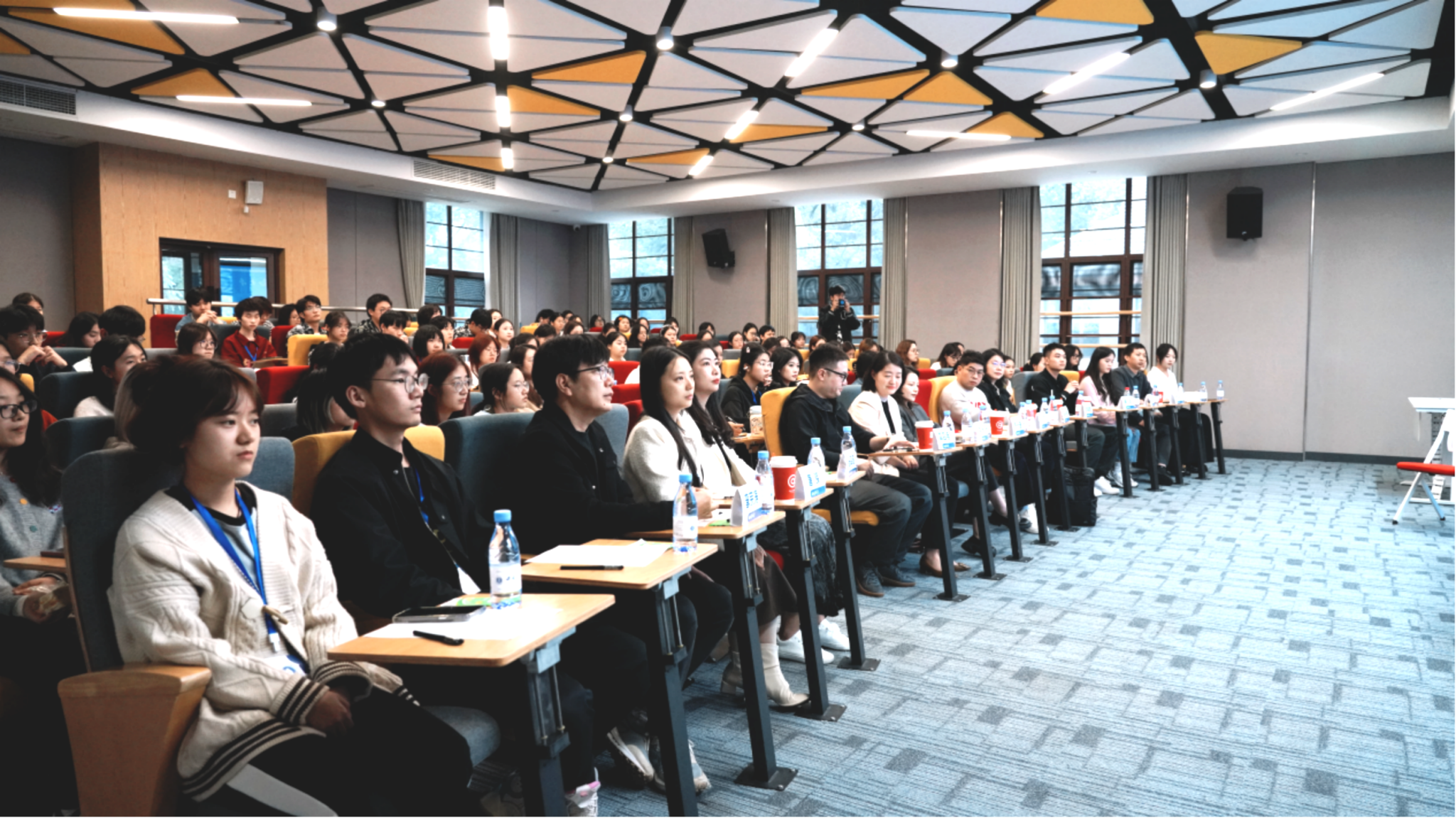 文件名稱:圖片5.png原圖大小:13.75MB