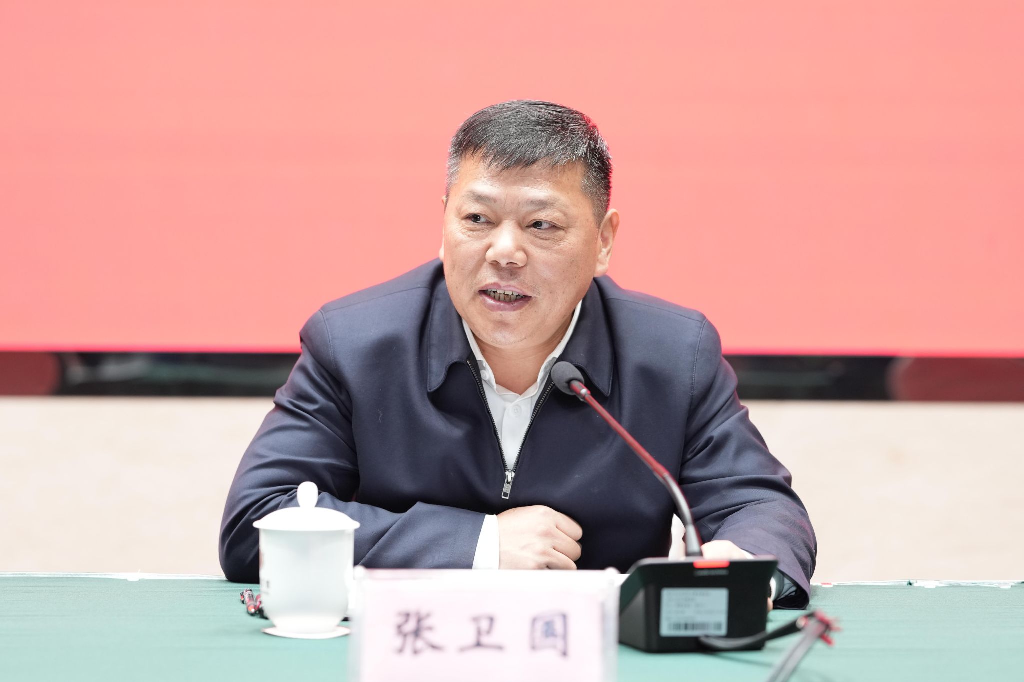 文件名稱:張衛國.JPG原圖大小:1.45MB